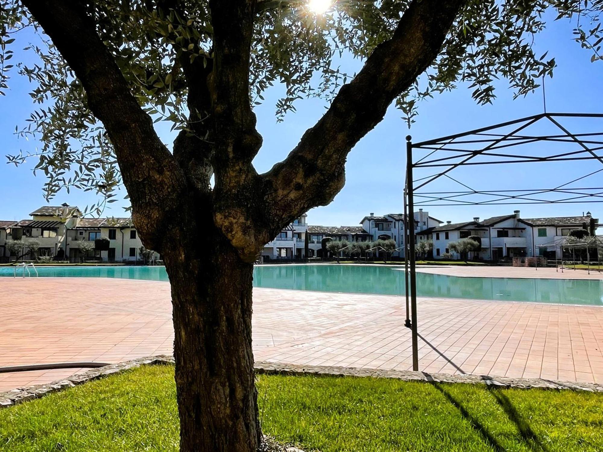 Garda Resort Village 11 Πεσκιέρα ντελ Γκάρντα Εξωτερικό φωτογραφία
